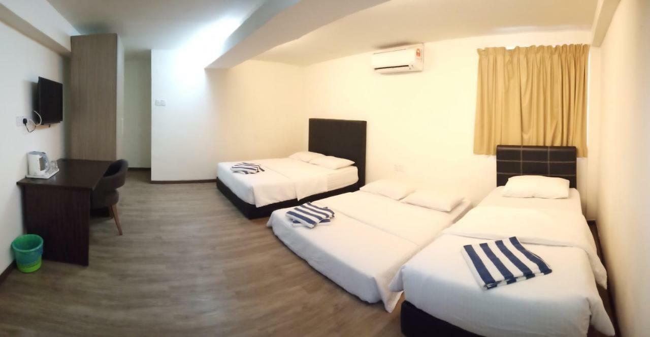 Hotel Truly Asia Kota Kinabalu Ngoại thất bức ảnh