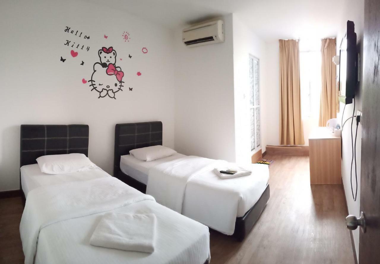Hotel Truly Asia Kota Kinabalu Ngoại thất bức ảnh