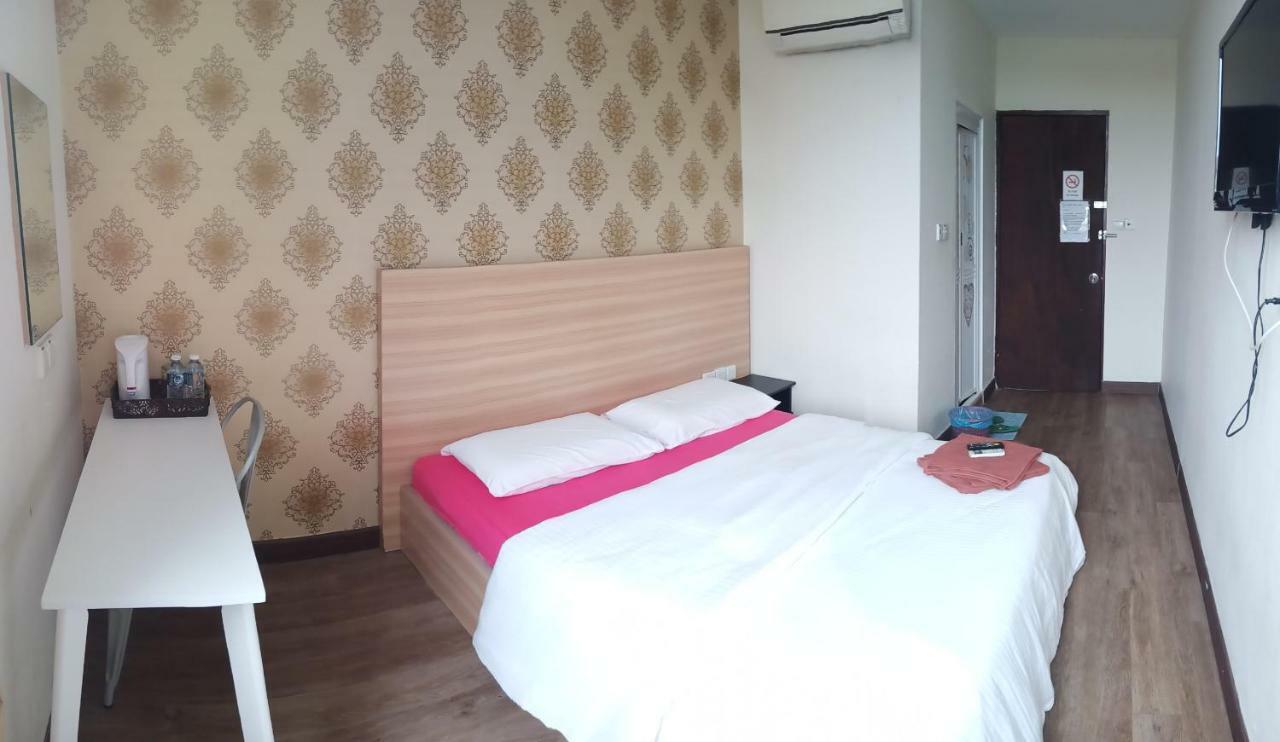 Hotel Truly Asia Kota Kinabalu Phòng bức ảnh